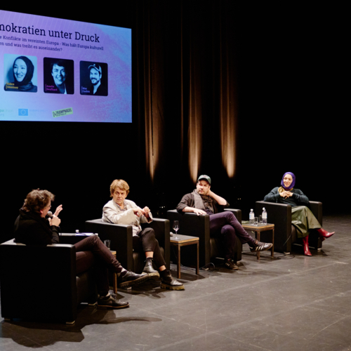 Wie das Theater uns als Gesellschaft näher zusammenbringen könnte - Wie das Theater uns als Gesellschaft näher zusammenbringen könnte